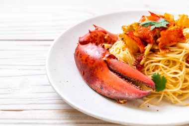 Makarna ya da ıstakoz spagettisi - İtalyan yemeği