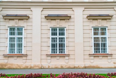 Güzel pencere duvar Mirabell bahçesinde Salzburg, Avusturya