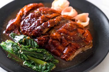 Kızarmış ördek tablo - Asya gıda tarzı