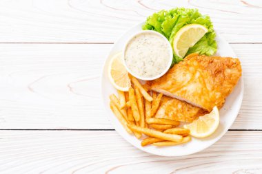 Balık ve cips - sağlıksız gıda