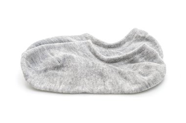 Beyaz arkaplanda izole edilmiş kısa çoraplar