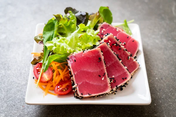 Verse Tonijn Rauw Met Groentesalade Gezond Voedsel — Stockfoto