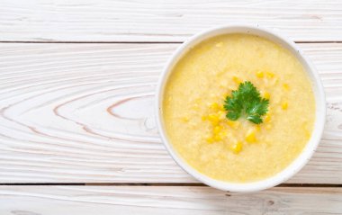 Mısır çorba kasesi - sağlıklı gıda tarzı