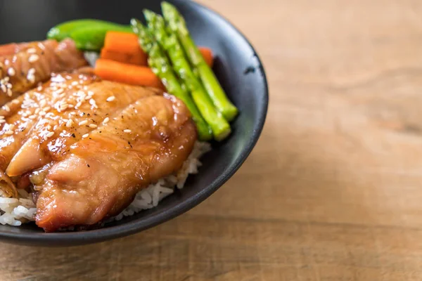 Mangkuk Nasi Ayam Teriyaki Gaya Makanan Asia — Stok Foto