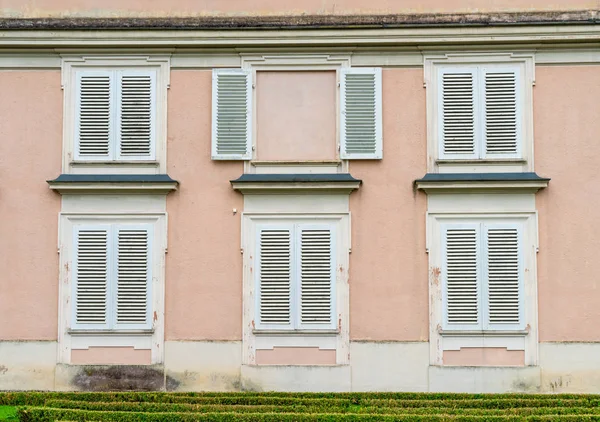 Красиві Вікно Стіна Саду Мірабель Зальцбург Австрія — стокове фото