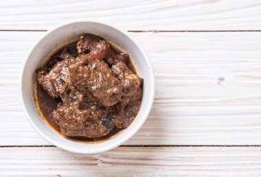 herb - Phuket Tayland geleneksel gıda tarzı ile domuz eti güveç