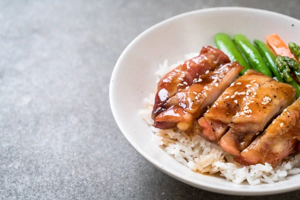 Teriyaki Chicken Rice Bowl Asian Food Style — Stock Photo, Image