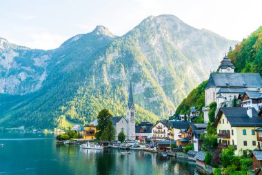 Avusturya Alpleri'nde, Salzkammergut bölge, Hallstatter gölde Hallstatt köyü Hallstatt, Avusturya
