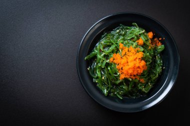 yosun salata karides yumurta - Japon gıda tarzı