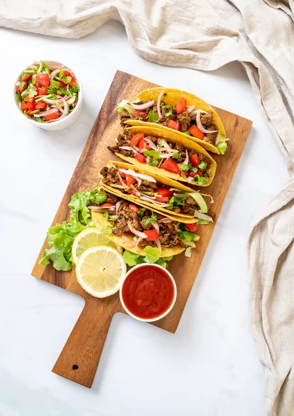 Tacos Masem Zeleninou Mexické Jídlo Styl — Stock fotografie