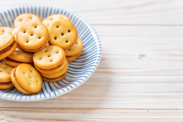 coconut biscuit with pineapple jam