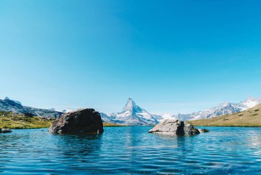 Matterhorn Zermatt, İsviçre Stellisee Gölü ile