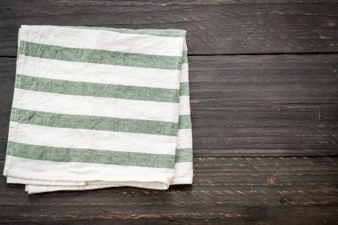 ahşap arka plan - vintage etkisi filtre üzerinde mutfak bezi (peçete)