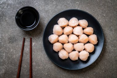 Çin karides pişmiş hamur tatlısı - Asya gıda tarzı