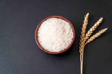 Beyaz ham Tay Yasemin pirinç