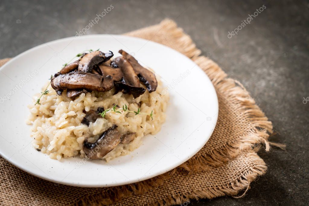 Homemade risotto with mushroom and cheese