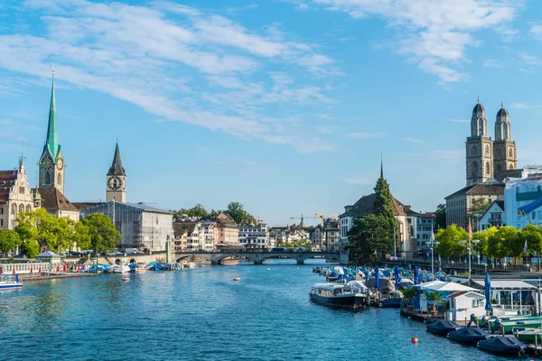 Curych Centrum Města Slavným Fraumunster Grossmunster Kostely Řeka Limmat Curychu — Stock fotografie