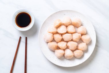 Çin karides pişmiş hamur tatlısı - Asya gıda tarzı