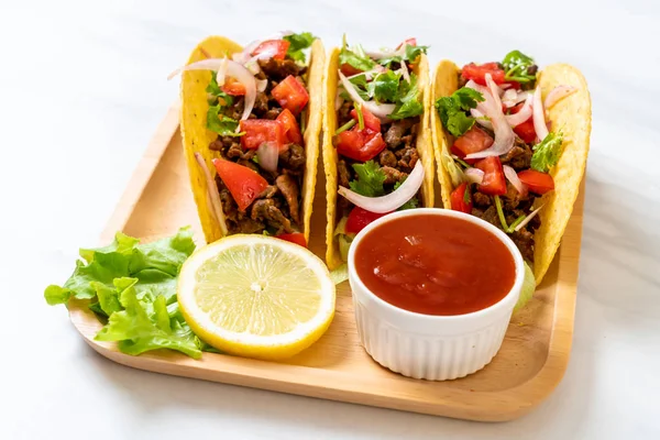 Tacos Con Carne Verduras Estilo Comida Mexicana — Foto de Stock