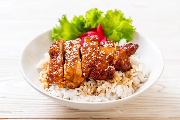 Grilled Chicken Teriyaki Sauce Topped Rice Bowl — Stock Photo, Image