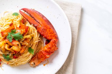 Makarna ya da ıstakoz spagettisi - İtalyan yemeği