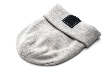 Beyaz arka plan üzerinde izole gri yün şapka