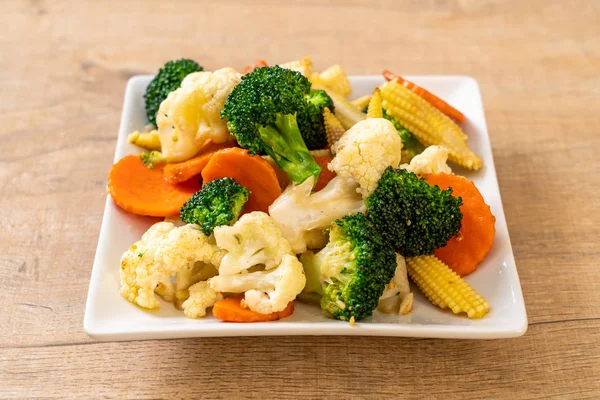 Stir Fried Mix Vegetable Vegan Vegetarian Food Style — Stock Photo, Image