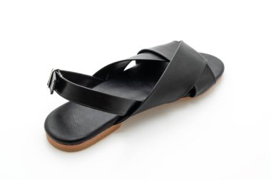 Beyaz arka plan üzerinde izole slingback ile moda erkek ve kadın deri sandaletler