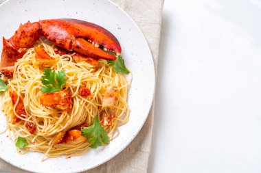 Makarna ya da ıstakoz spagettisi - İtalyan yemeği