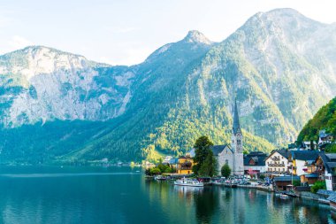 Avusturya Alpleri'nde, Salzkammergut bölge, Hallstatter gölde Hallstatt köyü Hallstatt, Avusturya