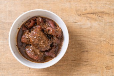 herb - Phuket Tayland geleneksel gıda tarzı ile domuz eti güveç