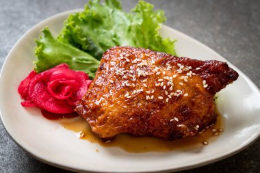 teriyaki sosu ve susam ızgara tavuk biftek