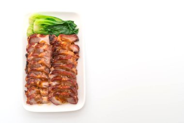 soslu beyaz arka plan üzerinde izole kırmızı Barbekü domuz eti kızartma