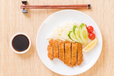 Japon kızartılmış domuz pirzolası (tonkatsu seti) - Japon yemek tarzı