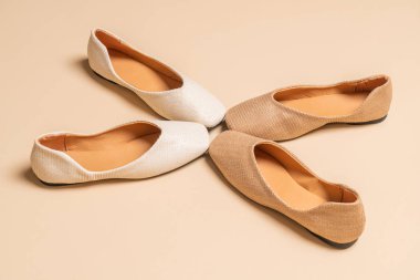 güzel moda erkek ve kadın düz ayakkabı