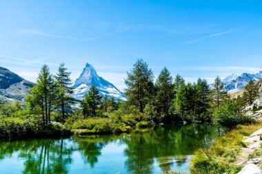 Matterhorn Zermatt, İsviçre Grindjisee Gölü ile