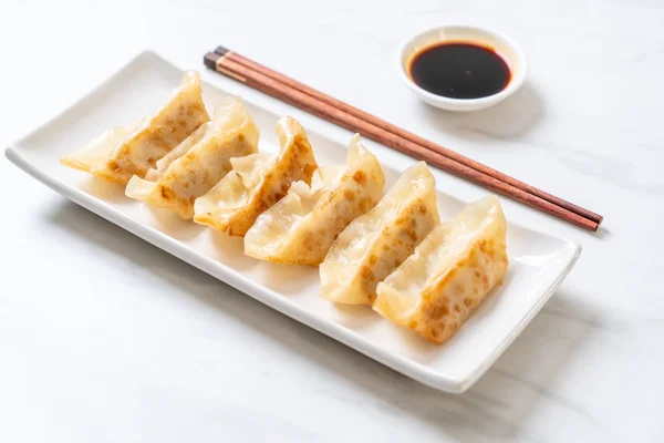 Gyoza Japonês Bolinhos Lanche Com Molho Soja — Fotografia de Stock