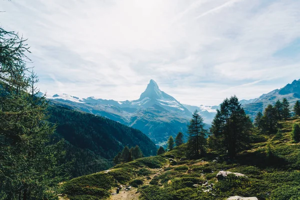 Hermoso Paisaje Montaña Con Vistas Pico Matterhorn Zermatt Suiza — Foto de Stock