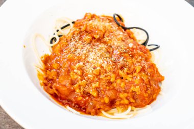 Ev yapımı spagetti bolognese domuz - İtalyan gıda tarzı