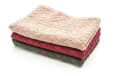 Beyaz arkaplanda izole edilmiş havlu