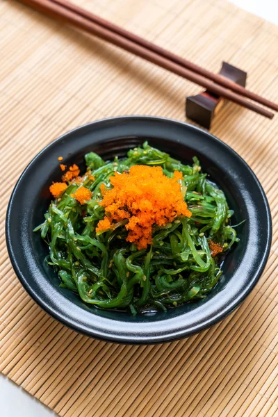 Insalata Alghe Con Uova Gamberetti Stile Alimentare Giapponese — Foto Stock