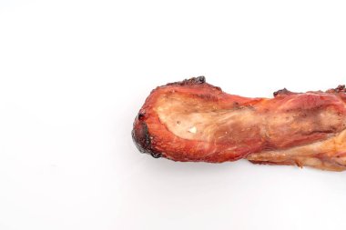 Beyaz arka plan üzerinde izole kırmızı Barbekü domuz rostosu