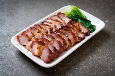 Barbekü kırmızı domuz soslu rosto