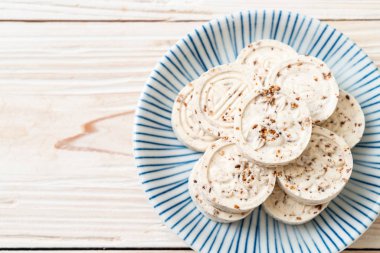 Pirinç unu, geleneksel festival için sonbaharda yenir yapılan Çin sweetmeat