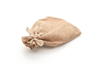 Beyaz arka plan üzerinde izole çuval kumaş çanta