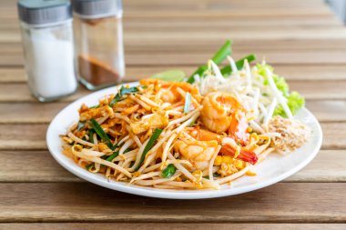 Tay gıda Tay (tavada kızartılmış Pirinç Noodle karides ile) - pad