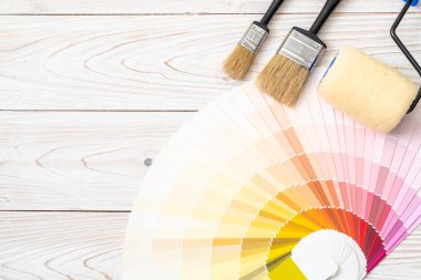 örnek Renkler pantone kataloğu veya renk örnekleri kitap boya rulo fırça ile renk