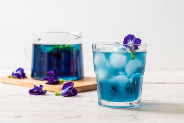 kelebek bezelye suyu - sağlıklı içecek