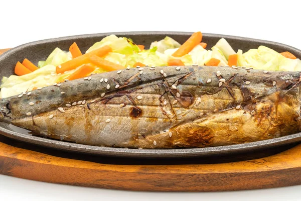 Steak Ikan Saba Panggang Dengan Saus Teriyaki Diisolasi Latar Belakang — Stok Foto