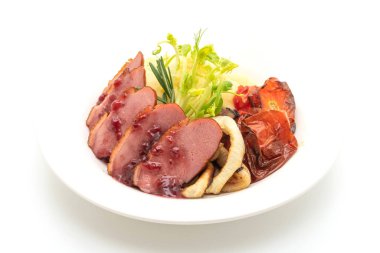 Beyaz arka plan üzerinde izole soslu ızgara duck meme